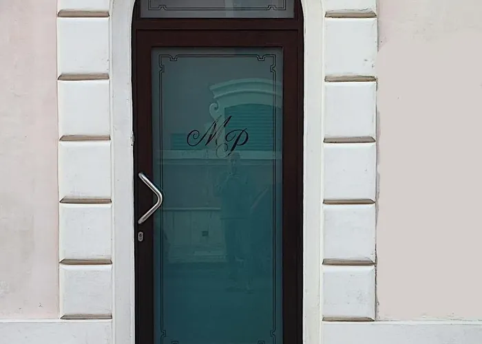 Marine Place Gallipoli